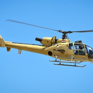 aerospatiale-gazelle-light-utility-helicopter-france.jpg