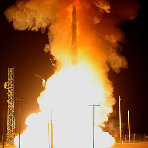 LGM-30G_Minuteman_III_test_launch.jpg
