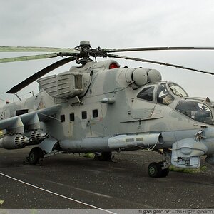 mi24p_heer_96+43_luftwaffenmuseum2010_03.jpg