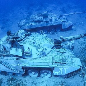 tanks_jordan_underwater_museum_aqaba_special_economic_zone_authority_afp.jpg