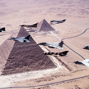 Jets_over_pyramids.JPEG