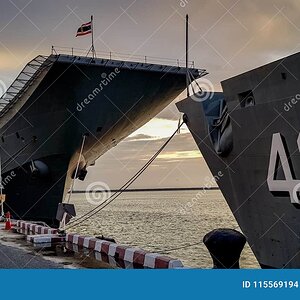 chonburi-thailand-october-htms-chakri-naruebet-cvt-aircraft-carrier-phutthayotfa-chalalok-ff-r...jpg