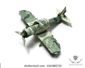 origami-money-airplane-fighter-war-260nw-1561882723.jpg