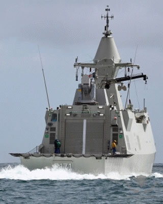 CMN_combattante_br71_Baynunah_class_corvette_UAE_Navy_stern.jpg