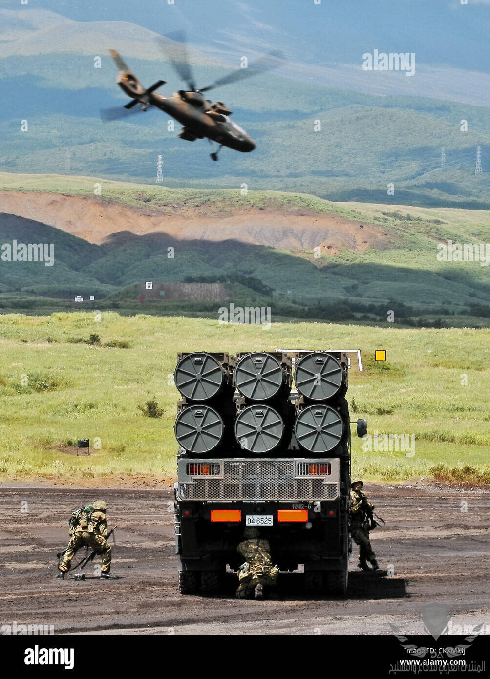 august-26-2012-higashi-fuji-japan-a-japans-ground-self-defense-forces-CKXMMJ.jpg