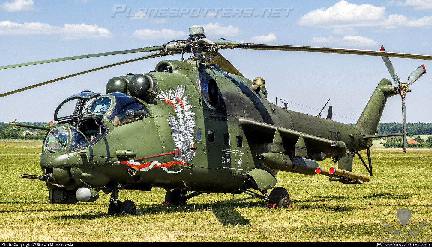 739-polish-air-force-mil-mi-24-v-hind-e_PlanespottersNet_847566_734af65fca_o.jpg