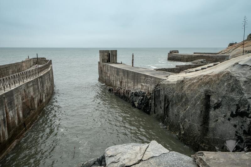 entrance-to-underground-military-port-zhaishan-tunnel-kinmen-island-taiwan-was-used-as-conflic...jpg