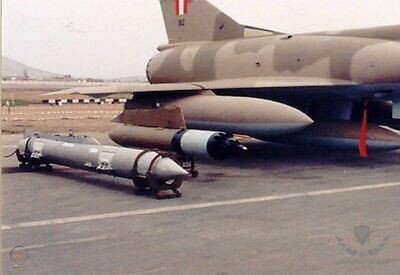 72-matra-jl-100-rocket-fuel-tank-pod_1_02fe500cebb8aab6168adf587baad9e9 (1).jpg