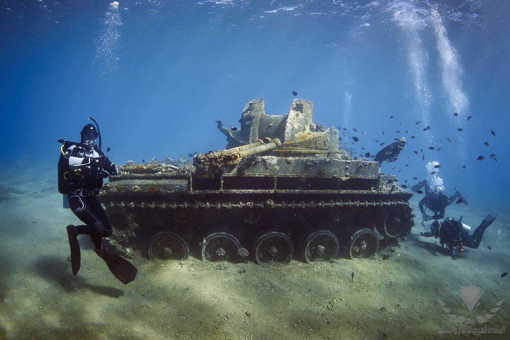 aqaba-sunken-tank-shutterstock.jpg