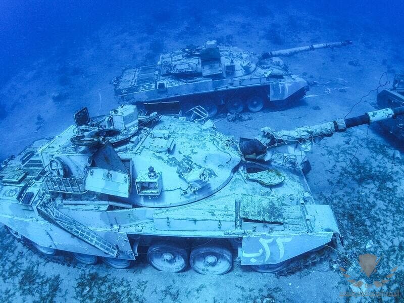 tanks_jordan_underwater_museum_aqaba_special_economic_zone_authority_afp.jpg