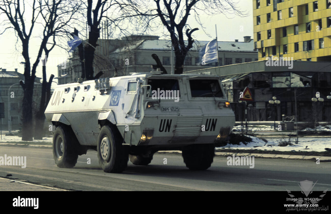 2-avril-1993-pendant-le-siege-de-sarajevo-une-organisation-des-nations-unies-egyptien-fahd-apc...jpg