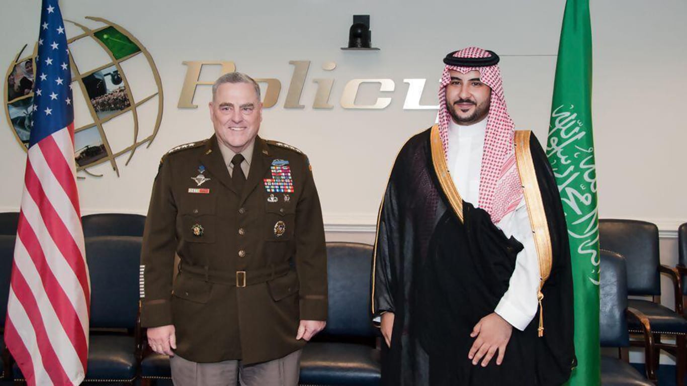 تفاصيل زيارة خالد بن سلمان لأمريكا: إيران وحقوق الإنسان والدفاع عن السعودية