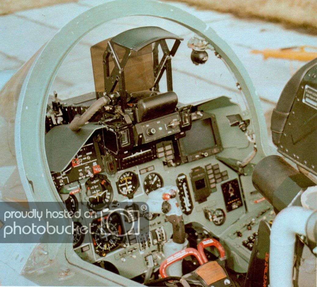 Su-27cockpit1.jpg