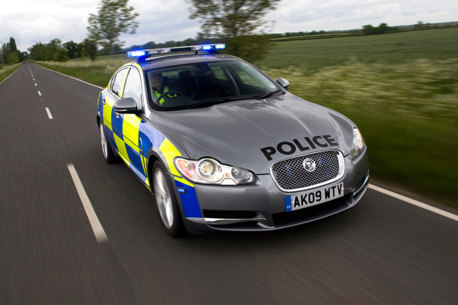 jaguar-xf-police-spec.jpg