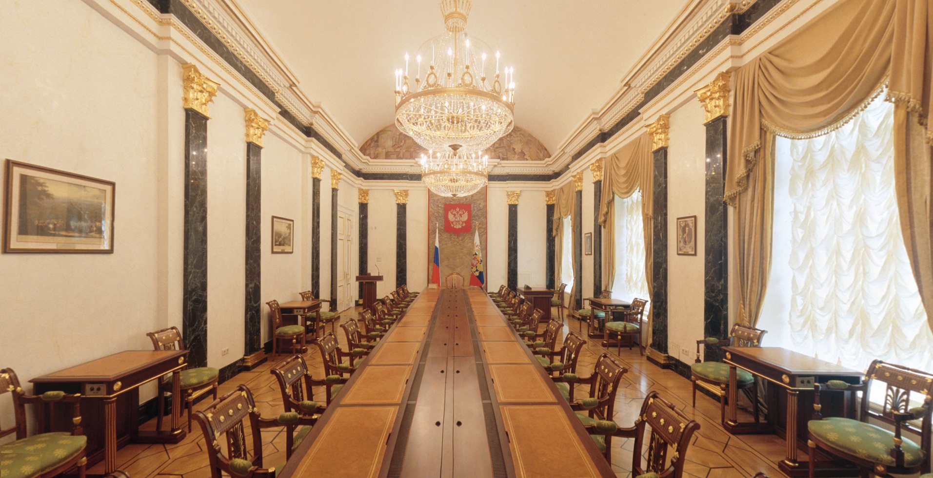 Senate_Palace_-_Room_of_the_Security_Council.jpg