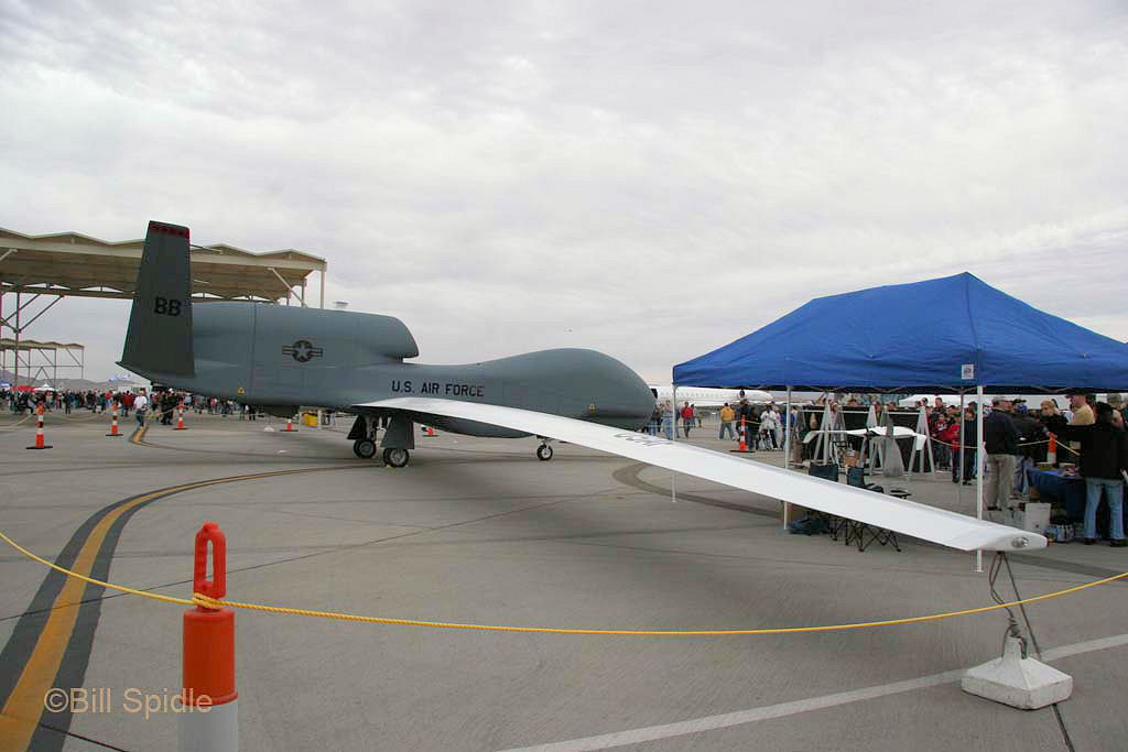 rq-4_mockup_3_of_6.jpg