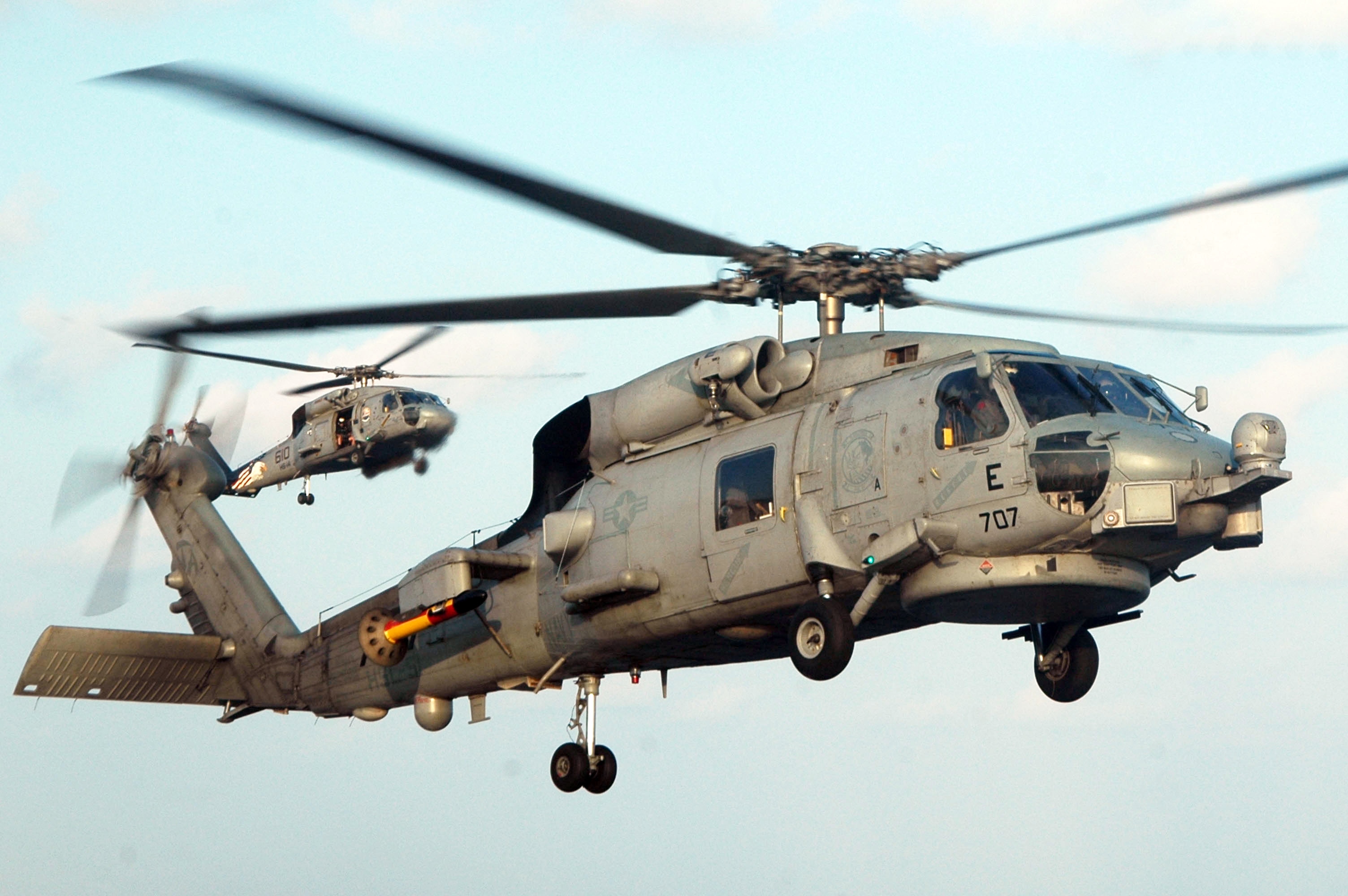 SH-60B_Seahawk.jpg