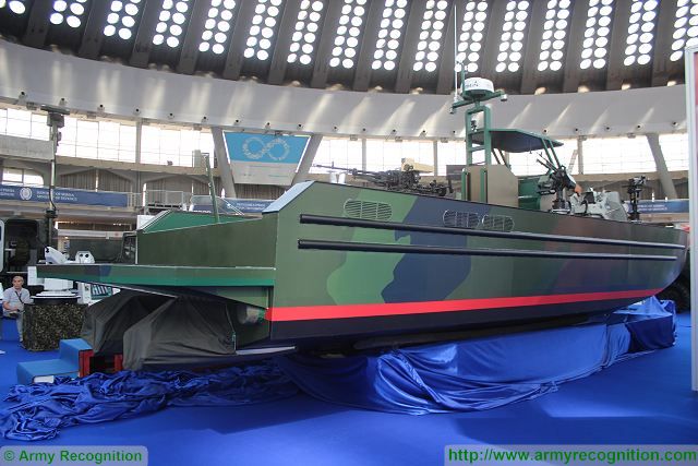 PREMAX_39_multirole_patrol_boat_Partner_2015_fair_armament_military_equipment_defens_exhibition_Serbia_Belgrade_640_001.jpg