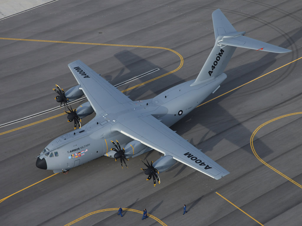 AIR_A400M_Rollout_Seville_Top_lg.jpg