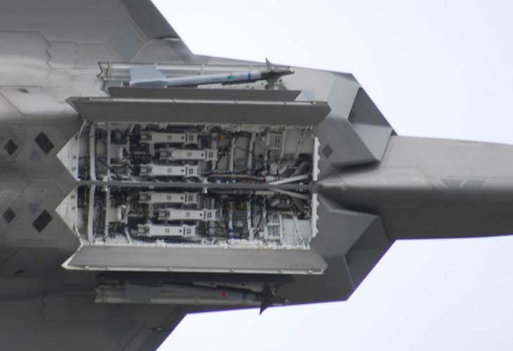 f-22s-weapon-bays.jpg