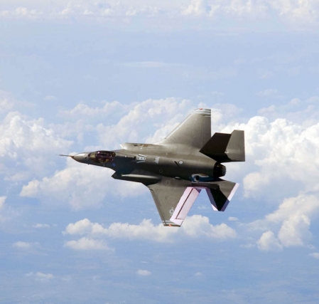 le-f-35-joint-strike-fighter.jpg