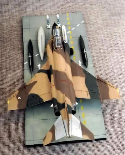 f4modelrear_jpg.jpg