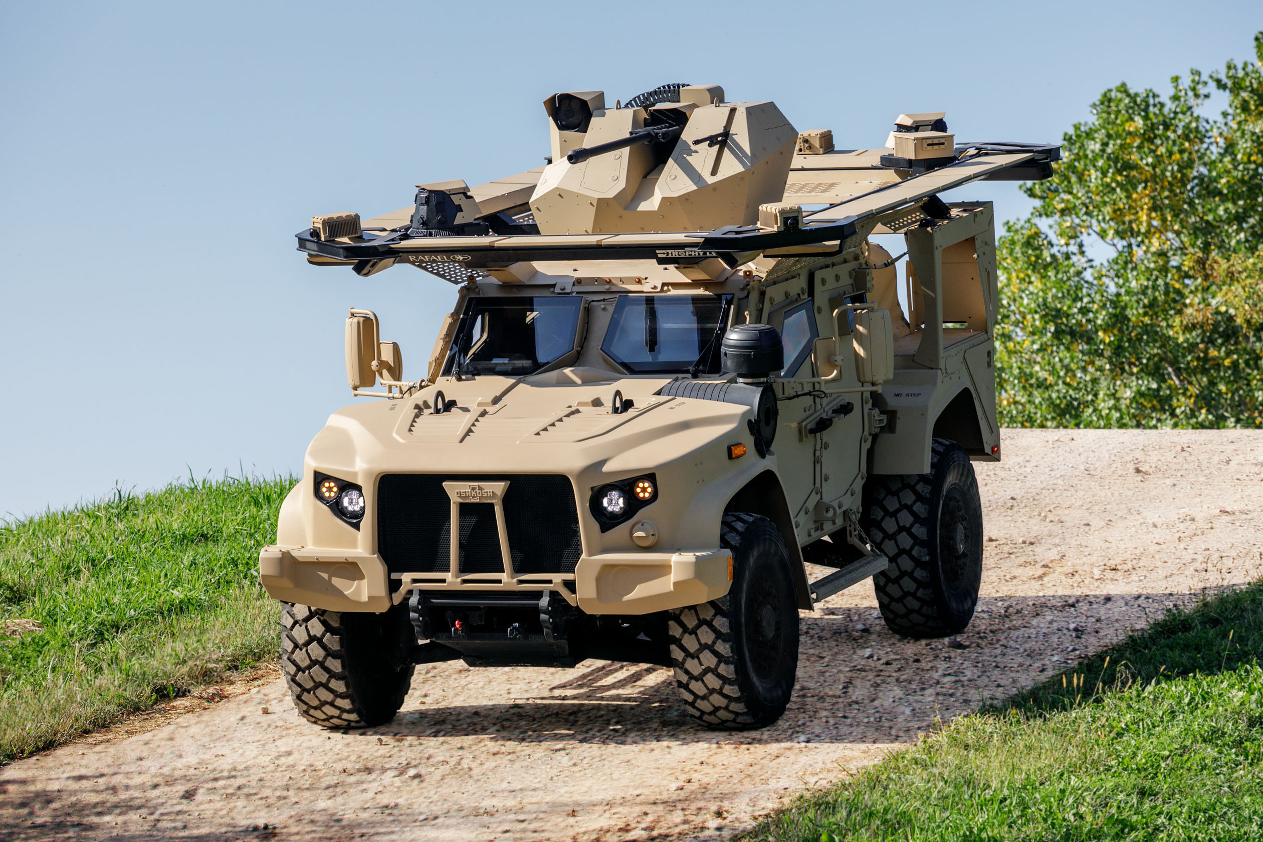 JLTV+Rafael.jpg