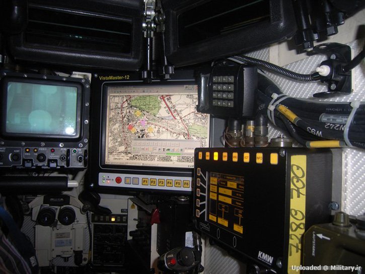 leopard-2a7-commander-position725.jpg