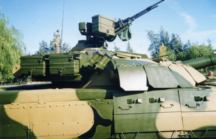 t72amg_06.jpg