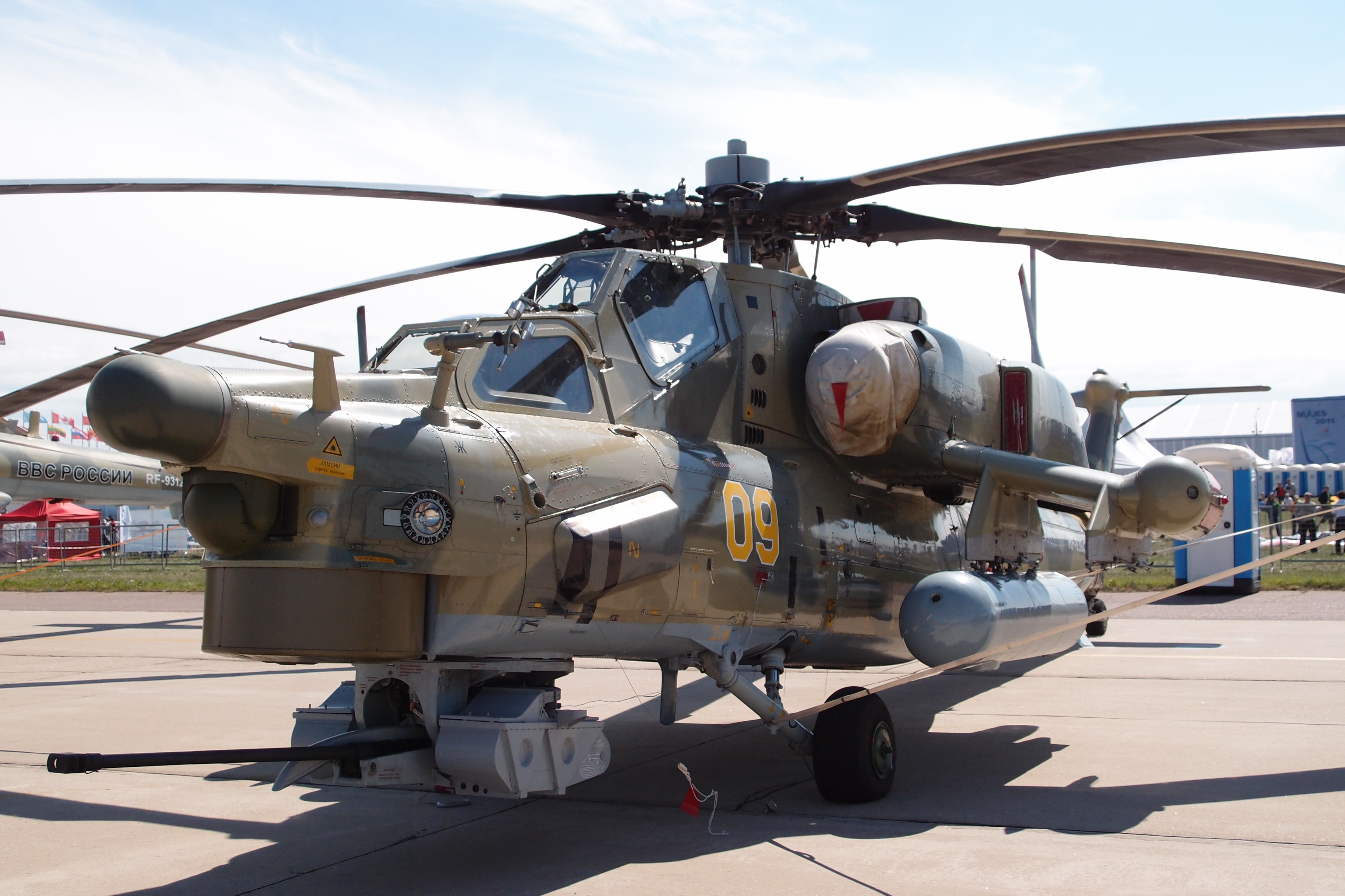 Mi-28%20on%20the%20ground.jpg