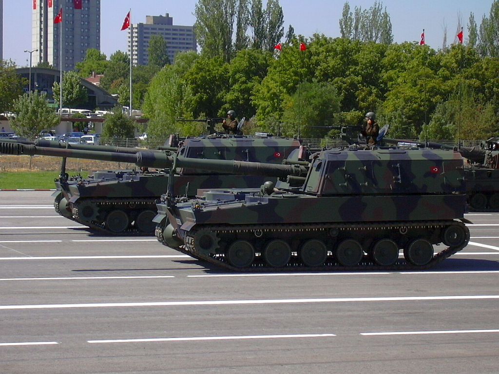 t155_03.jpg