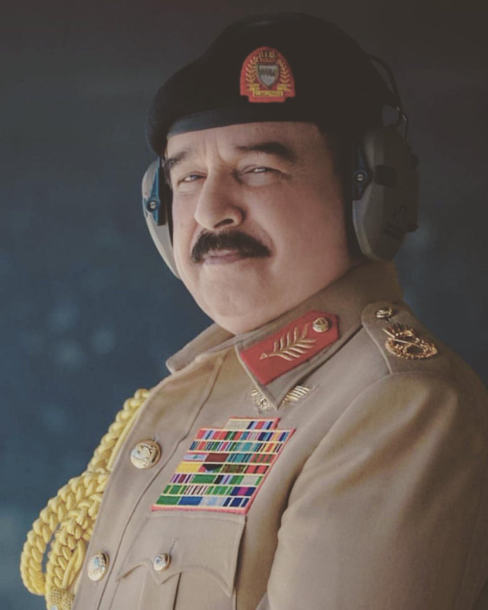 D5QusBAWsAAz4X3.jpg