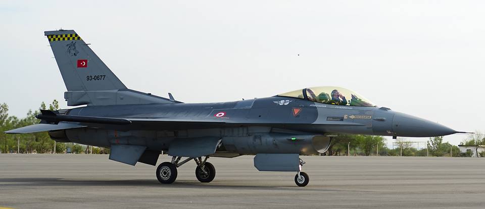 6tQ5pbi.jpg