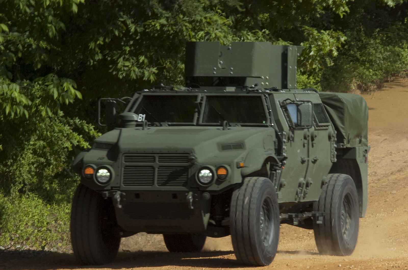 1600px-GTV_JLTV.jpg