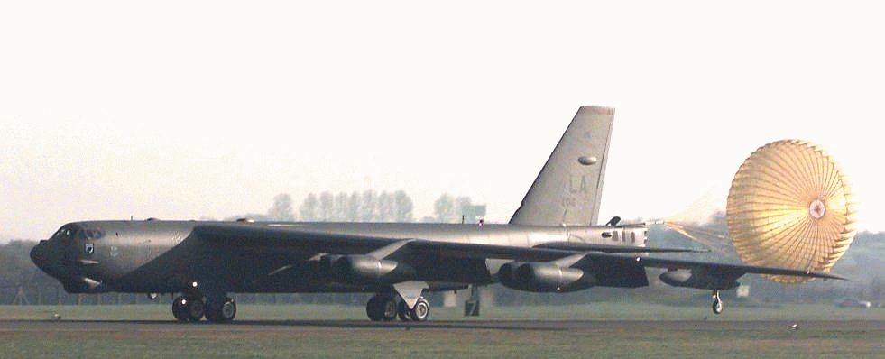 b-52h-3588h-003-2.jpg