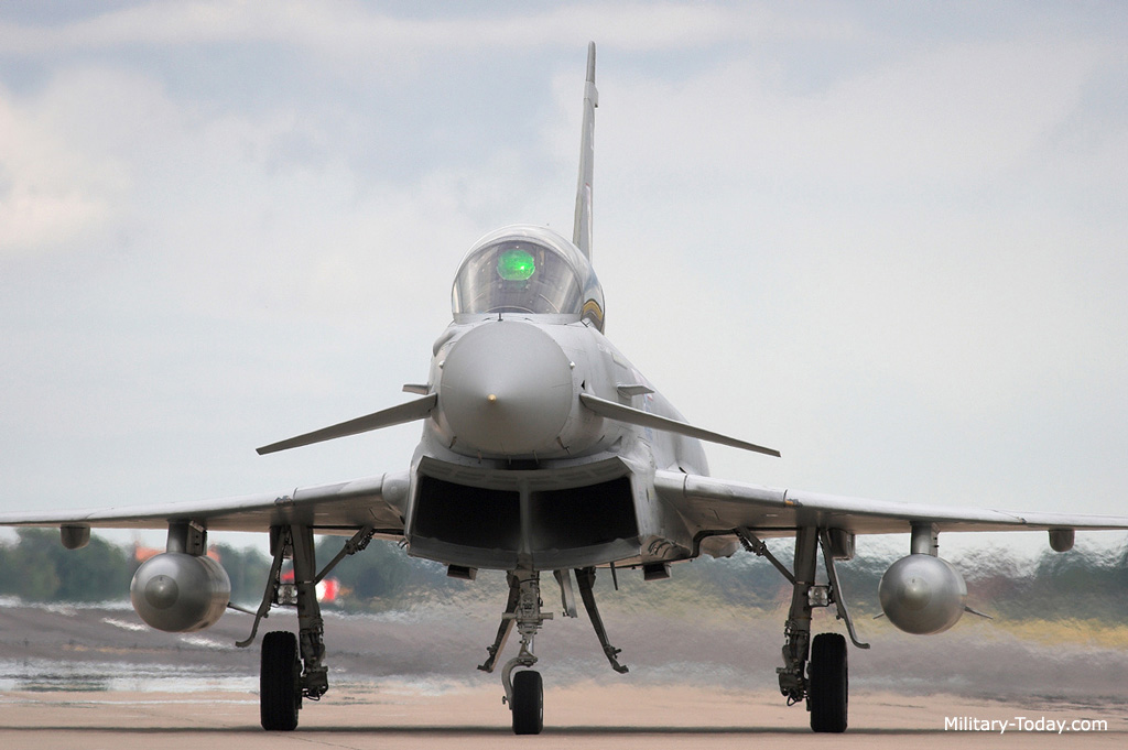 eurofighter_typhoon_l1.jpg