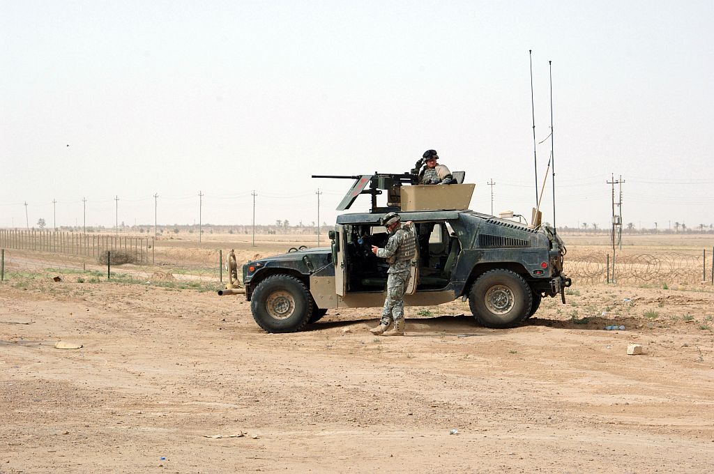 hmmwv_03.jpg