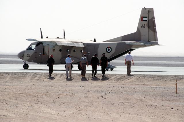 c-212-DFST9107808.jpg