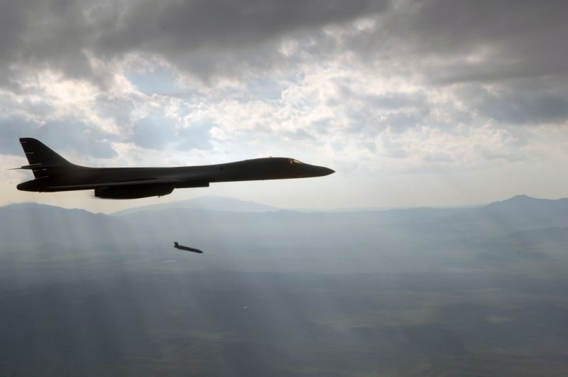 JASSM-ER-B-1-Bomber.jpg