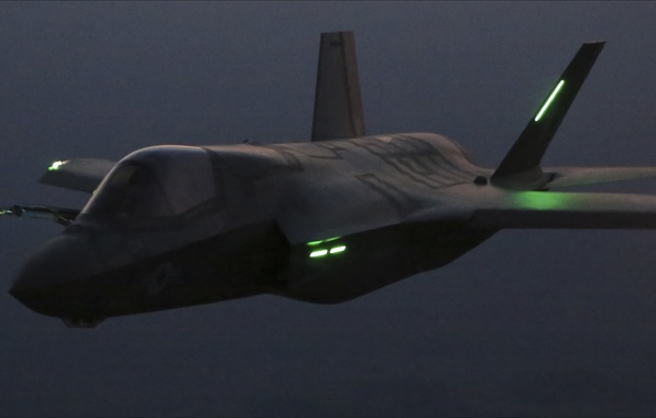 aviation-air-force-f-35-night.jpg