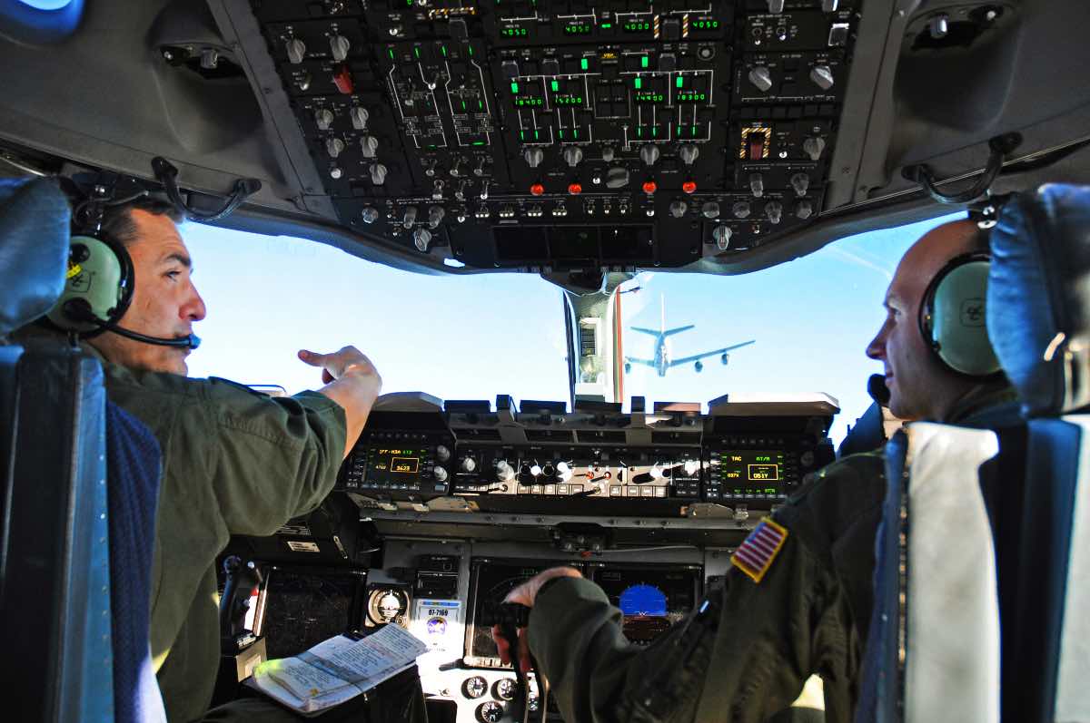 C-17-pilots-C-17-Facts.jpg