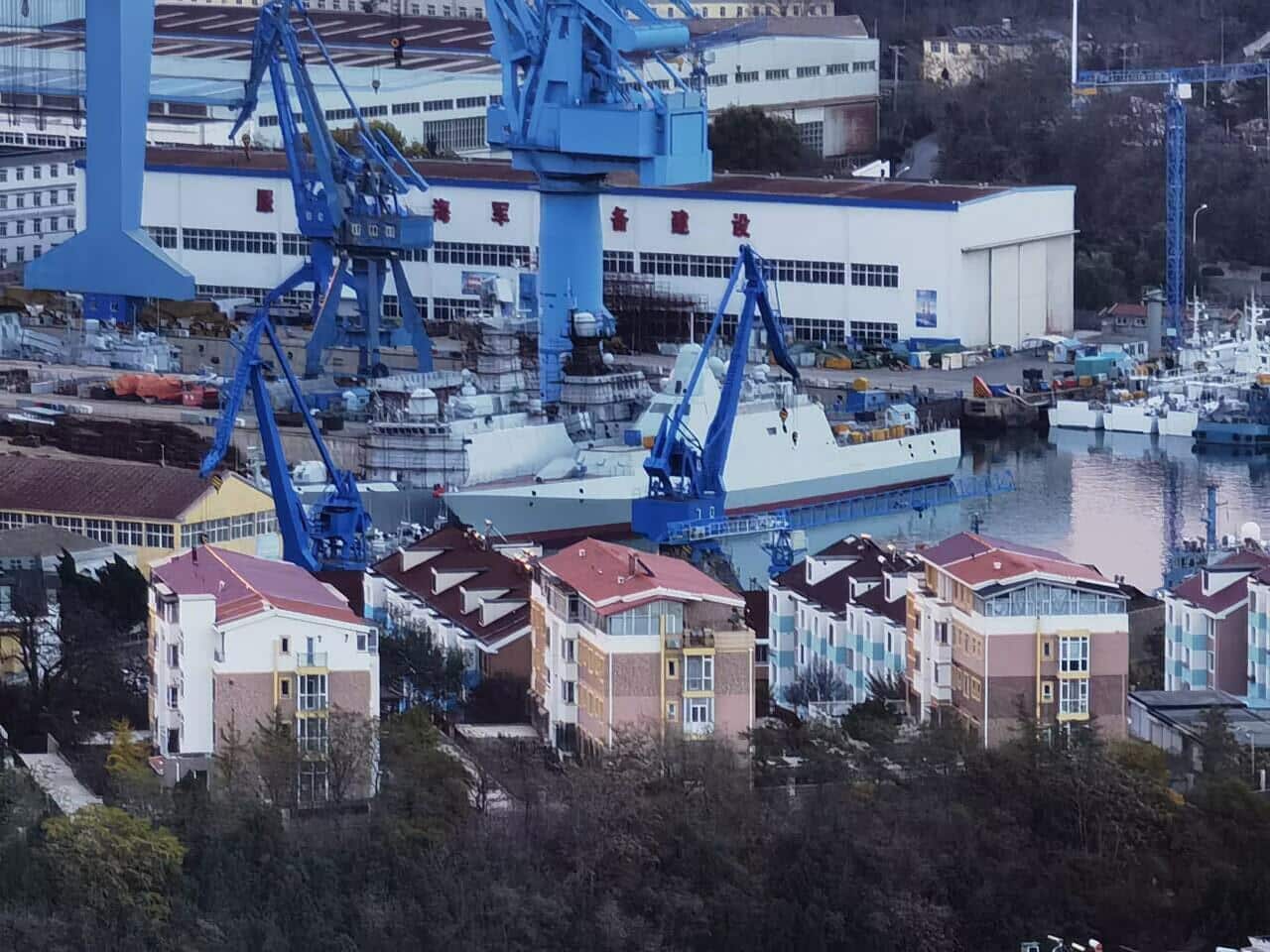 www.navalnews.com