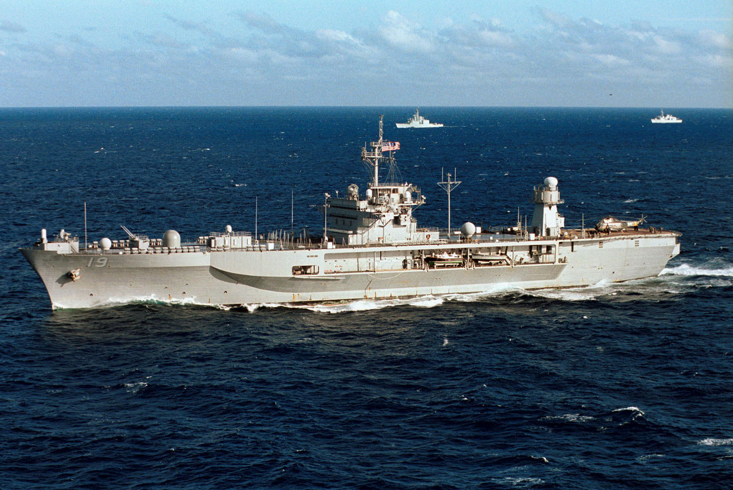 USS_blueridge.jpg