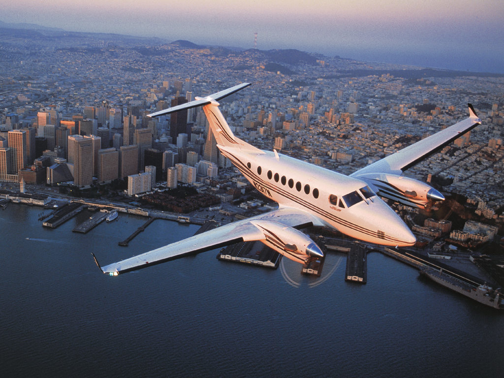 AIR_King_Air_350_San_Francisco_lg.jpg