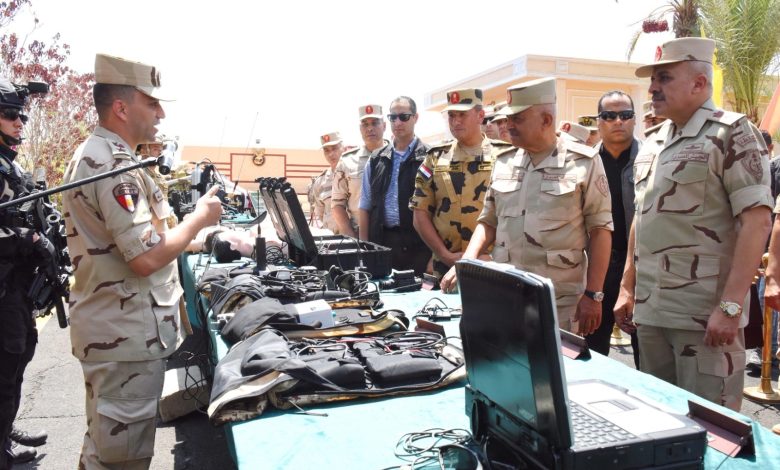 الجيش المصري أسلحة الصاعقة