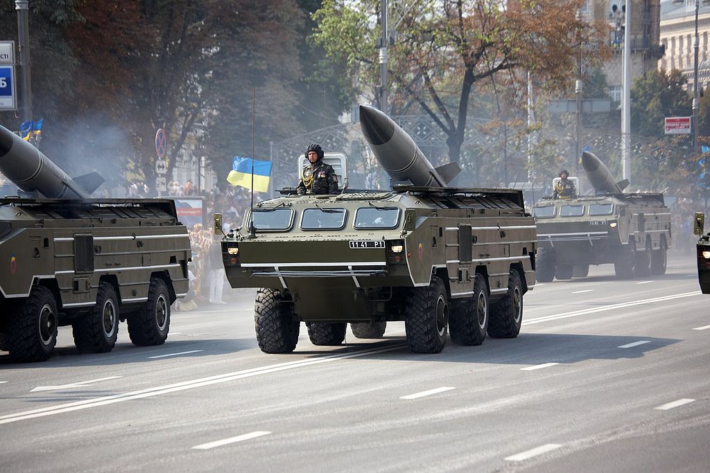 1024px-OTR-21_Tochka_during_a_parade_in_Kiev.jpg