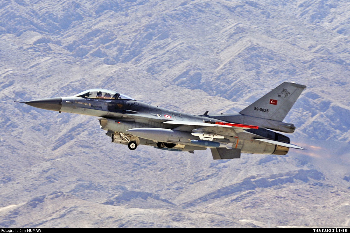 F-16-507.jpg