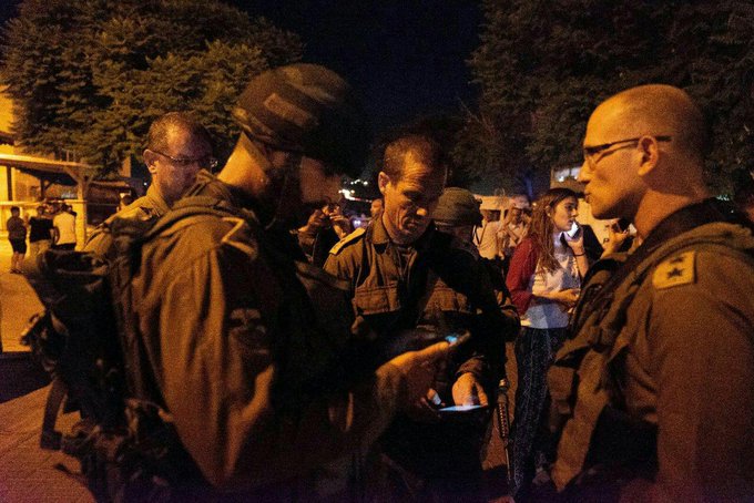 DjDt_iOW4AIrb4v.jpg:small