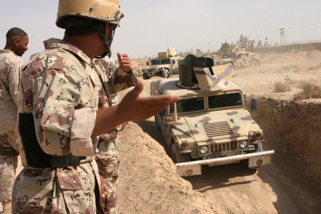Humvee_Iraqi_Army_001_forum.jpg