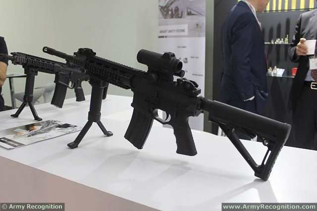 TM-4_assault_rifle_Tara_Perfection_Montenegro_DSA_2014_defense_exhibition_Kuala_Lumpur_Malaysia_001.jpg